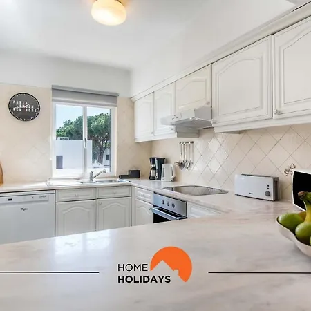 #122 T1 Aconchegante Em By Holidays Apartment